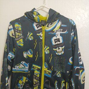 NIKE SB Engineered for world class athletes skating youth jacket hoodie Large